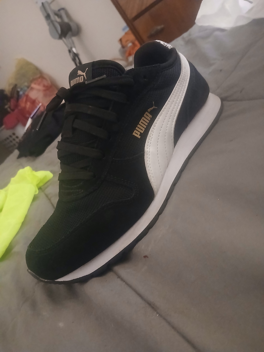 Puma Black and White Women's ST Miler Sneakers